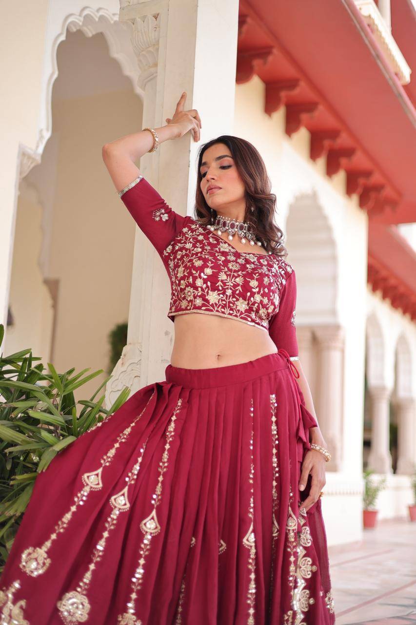 KA 5052 Vichitra Lehenga choli wholesale market in Pune